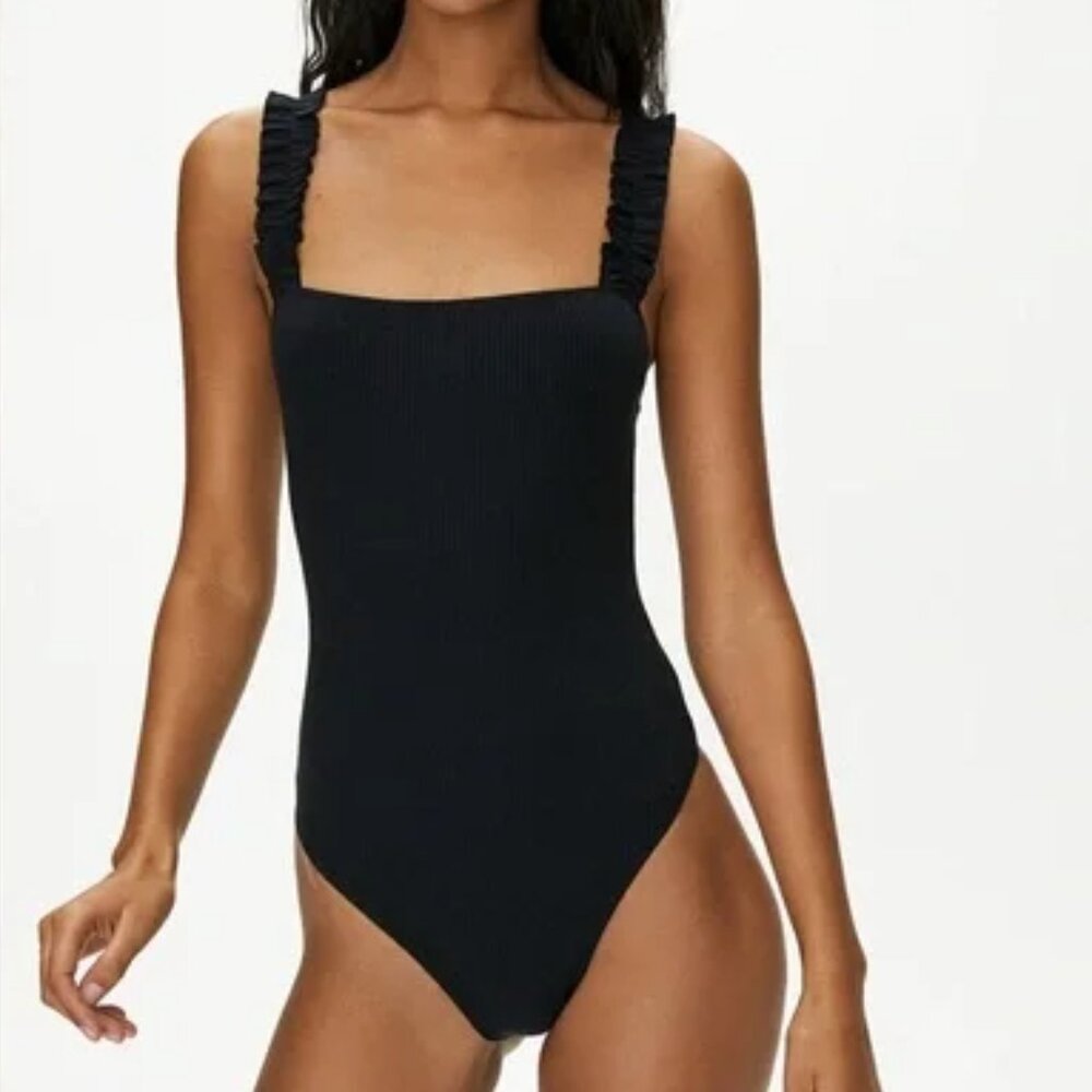 Aritzia Sunday Best Firecracker Bodysuit
